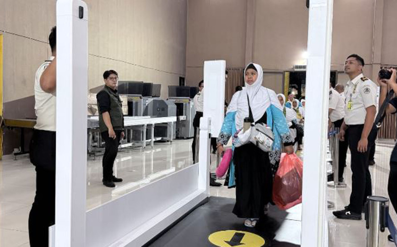 Imigrasi Siapkan Corridor Gate, Jemaah Haji Surabaya Langsung Pulang