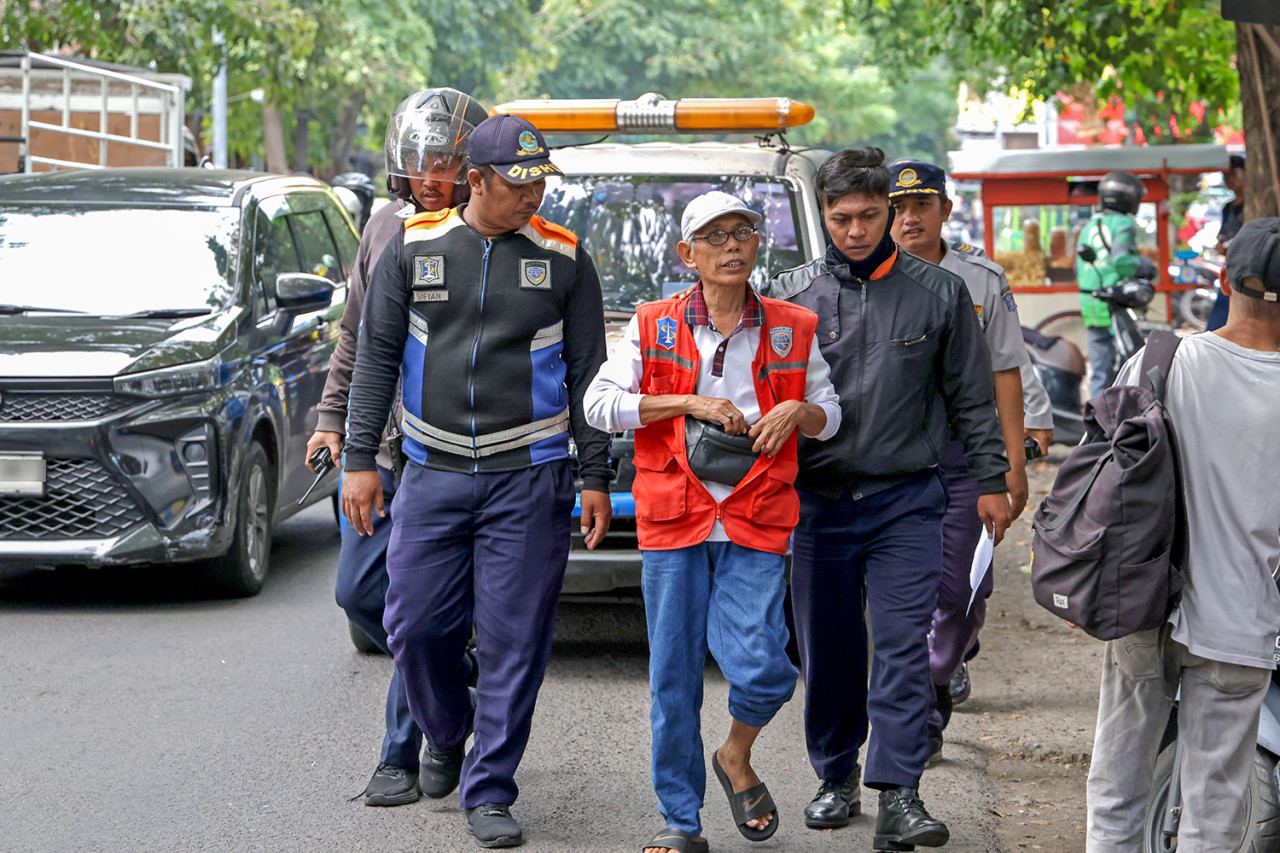 Hambat Penerapan Parkir Digital, 163 Jukir di Surabaya Dipecat