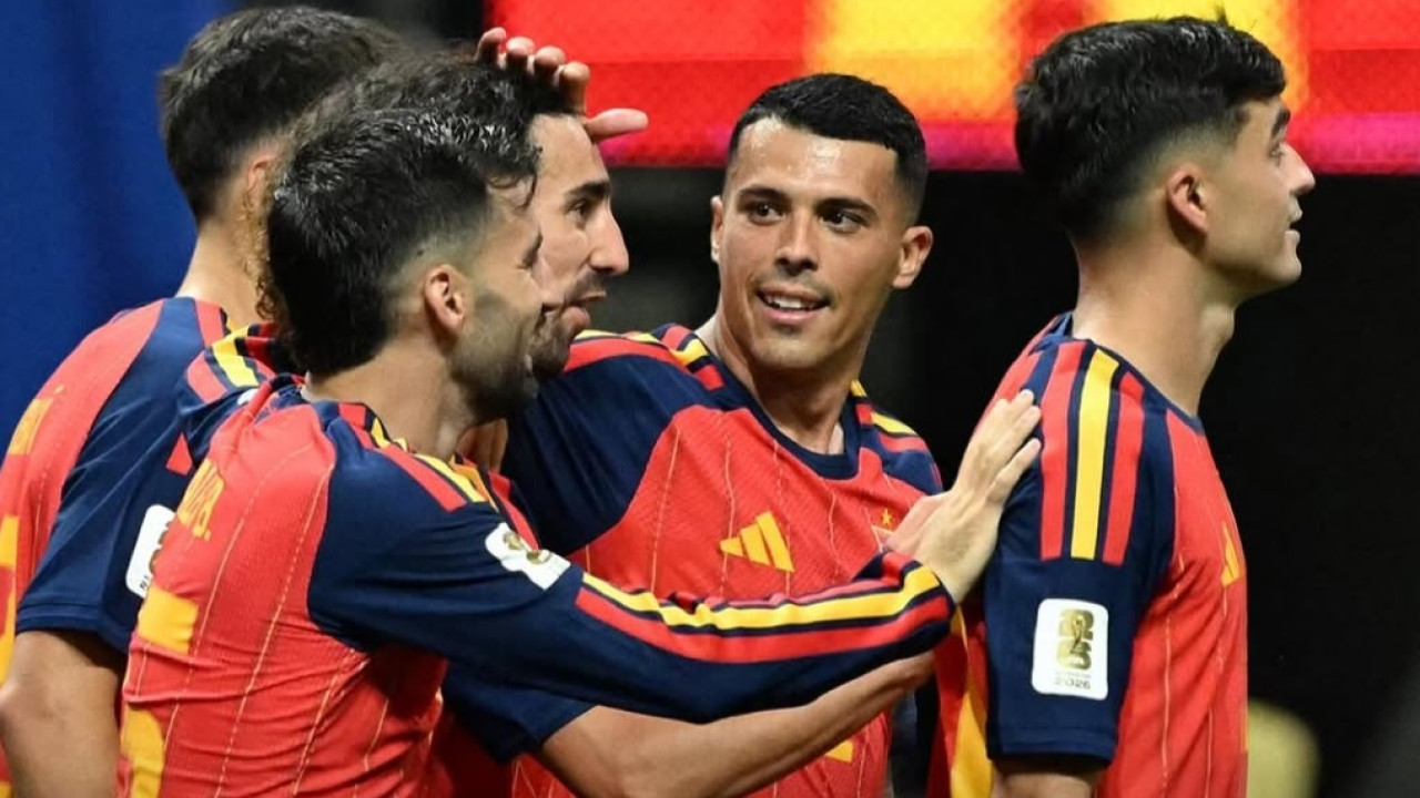 Pemain Spanyol usai merayakan kemenangan melawan Arab Saudi. (Foto: instagram fifawolrdcup2026)