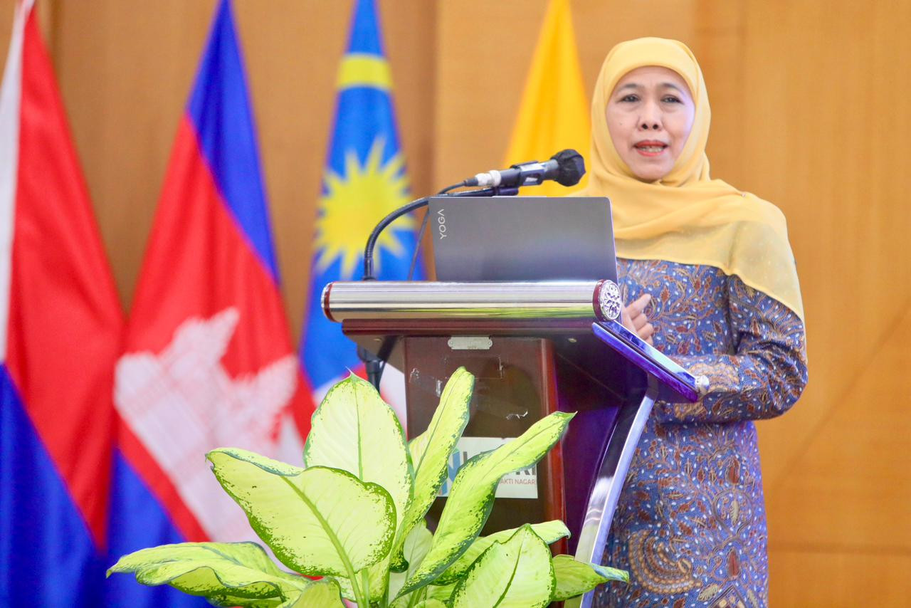 Gubernur Jatim Khofifah Indar Parawansa (ilustrasi). (Foto: Humas Pemprov Jatim for jatimnow.com)