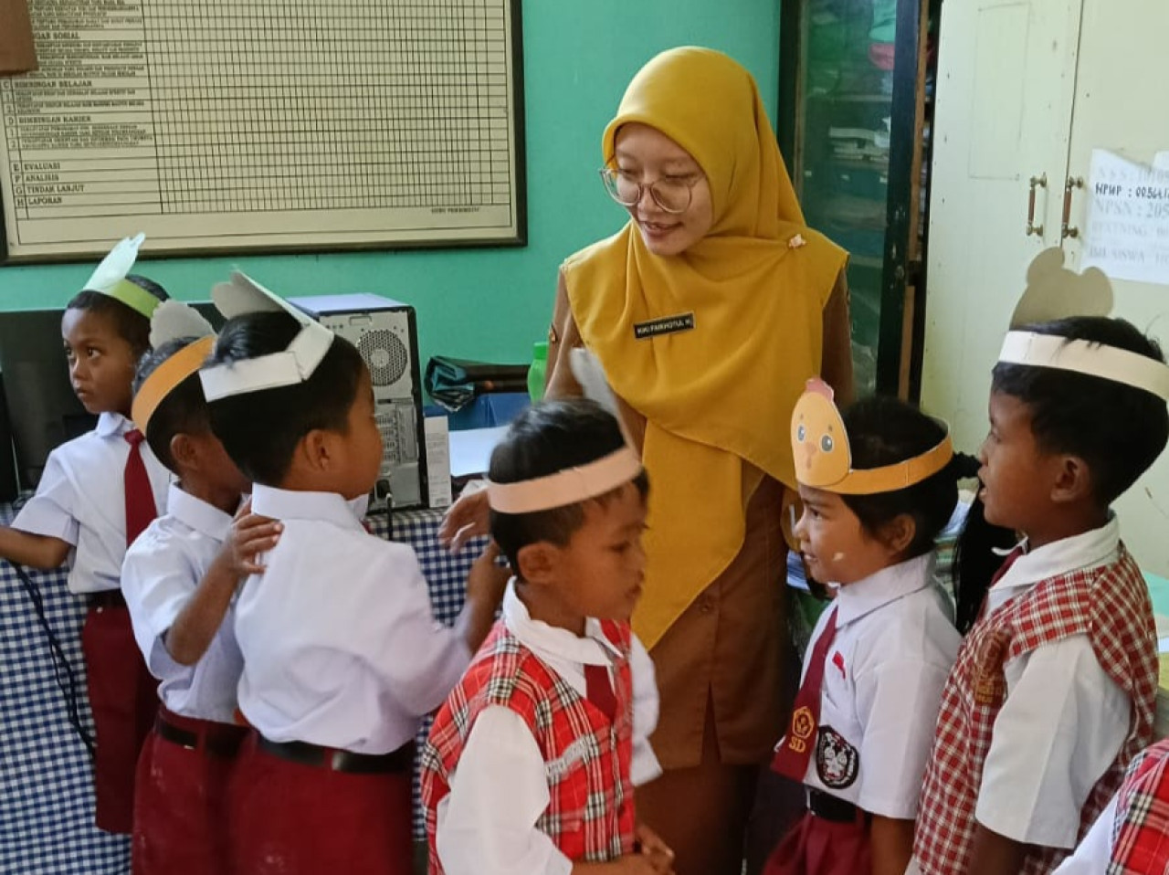 7 siswa baru SDN Curah Nongko 3 Jember ikuti MPLS. (Foto: Joko/jatimnow.com)