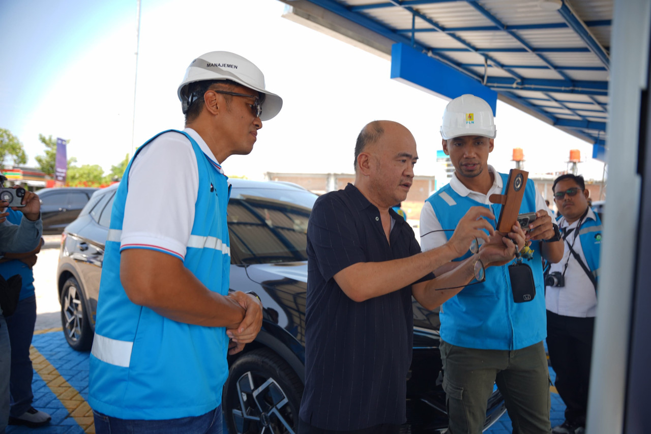 Stasiun Pengisian Kendaraan Listrik Umum. (Foto: PLN UID Jatim for jatimnow.com)