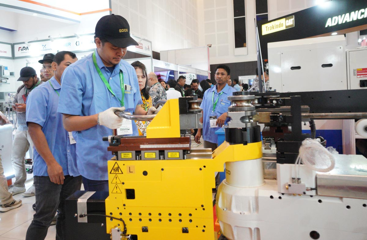 Manufacturing Surabaya 2026 menghadirkan teknologi, otomasi, energi, dan agrikultur untuk memperkuat ekosistem manufaktur di Indonesia Timur. (Foto: Ali Masduki/jatimnow.com)