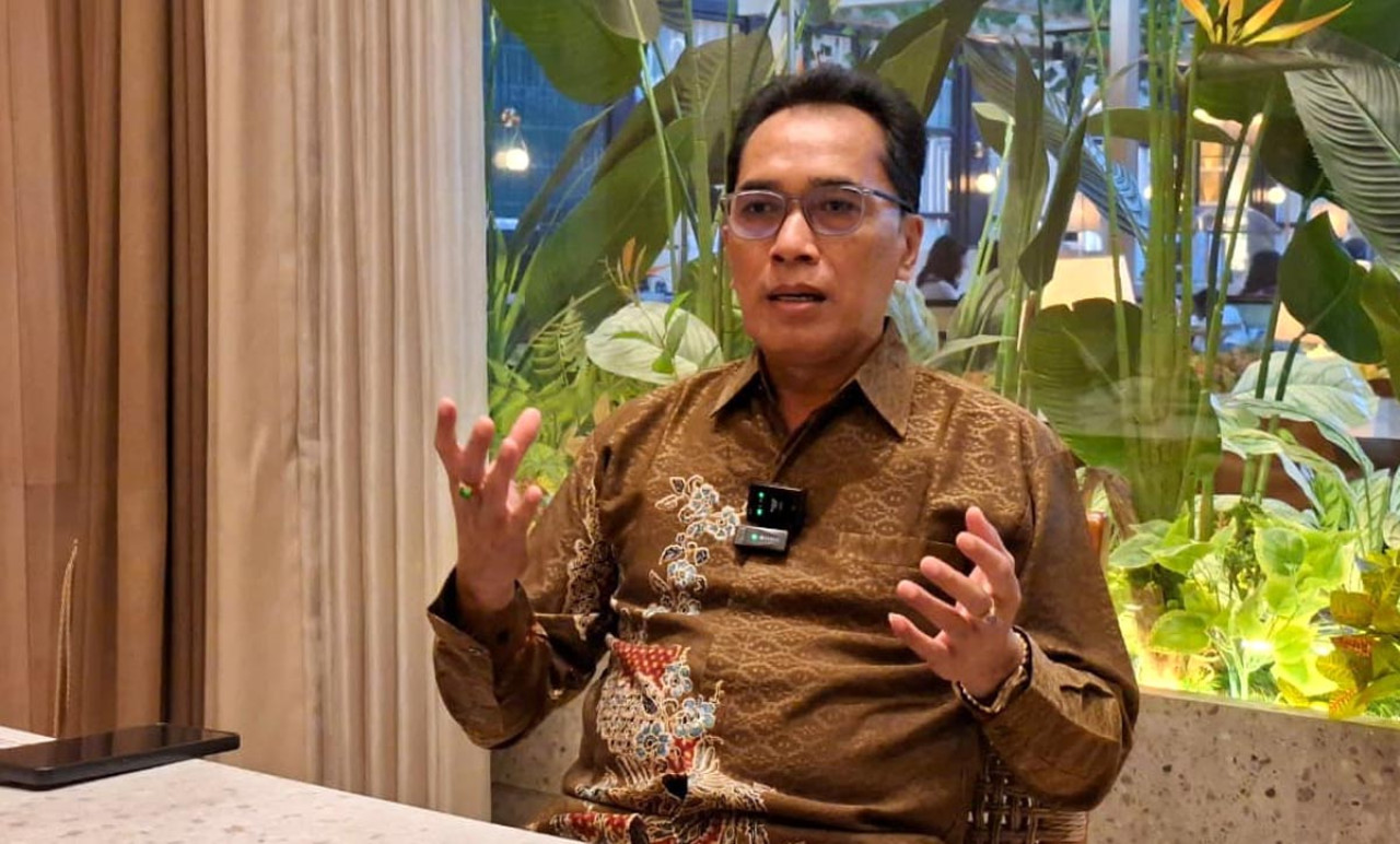 Pengamat Ekonomi dan Perbankan, Ibrahim Assuaibi. (Foto/Dokumentasi jatimnow.com)askan bank penyalur tidak bisa langsung dijadikan pihak yang paling bertanggung jawab apabila seluruh dokumen pengajuan telah memenuhi persyaratan administratif. (Foto/Ilustr