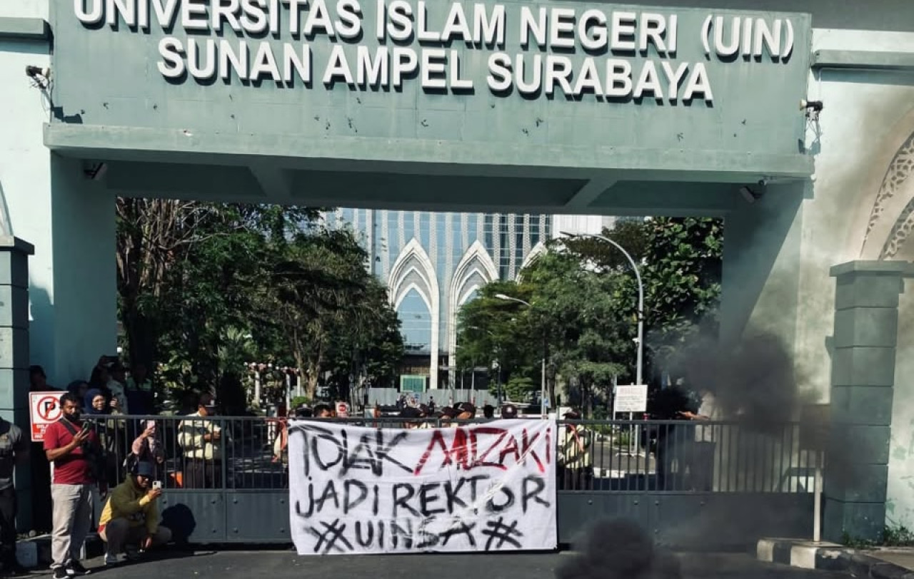Mahasiswa UINSA Somasi Menteri Agama, Desak Transparansi Pemilihan Rektor