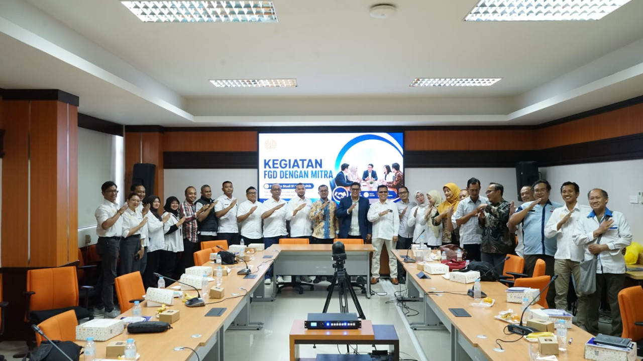Forum Diskusi Bersama Mitra (Stakeholder) Program Studi Ilmu Politik Universitas Negeri Surabaya (UNESA). (Foto: UNESA/jatimnow.com)