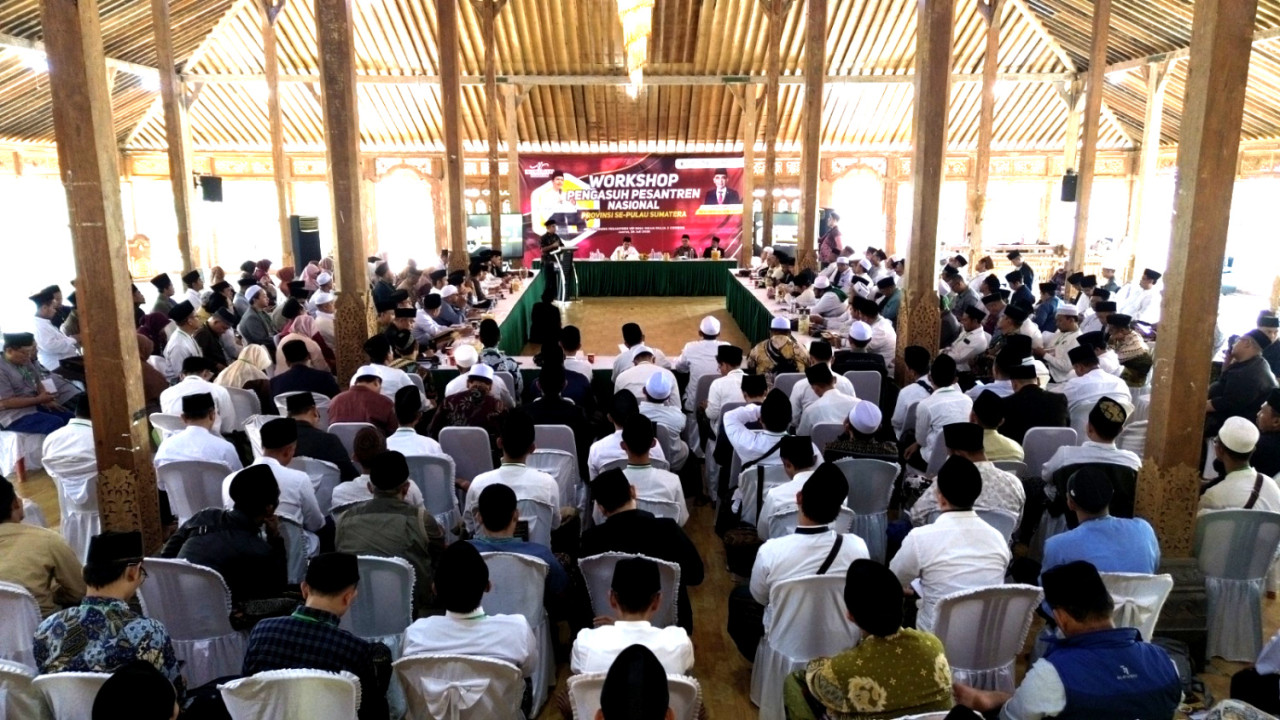 Workshop Pengasuh Pesantren Se-Indonesia Angkatan ke-12 di Joglo Agung Pesantren VIP Bina Insan Mulia 2, Cirebon, Jawa Barat.  (Foto/jatimnow.com)