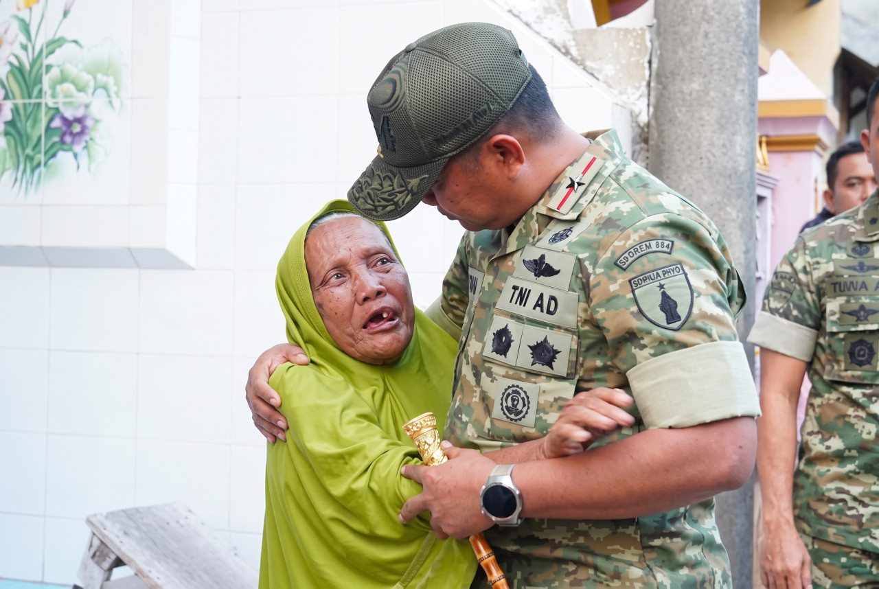 Jalan Panjang Madura Lepas dari Keterisolasian Lewat Bakti TNI