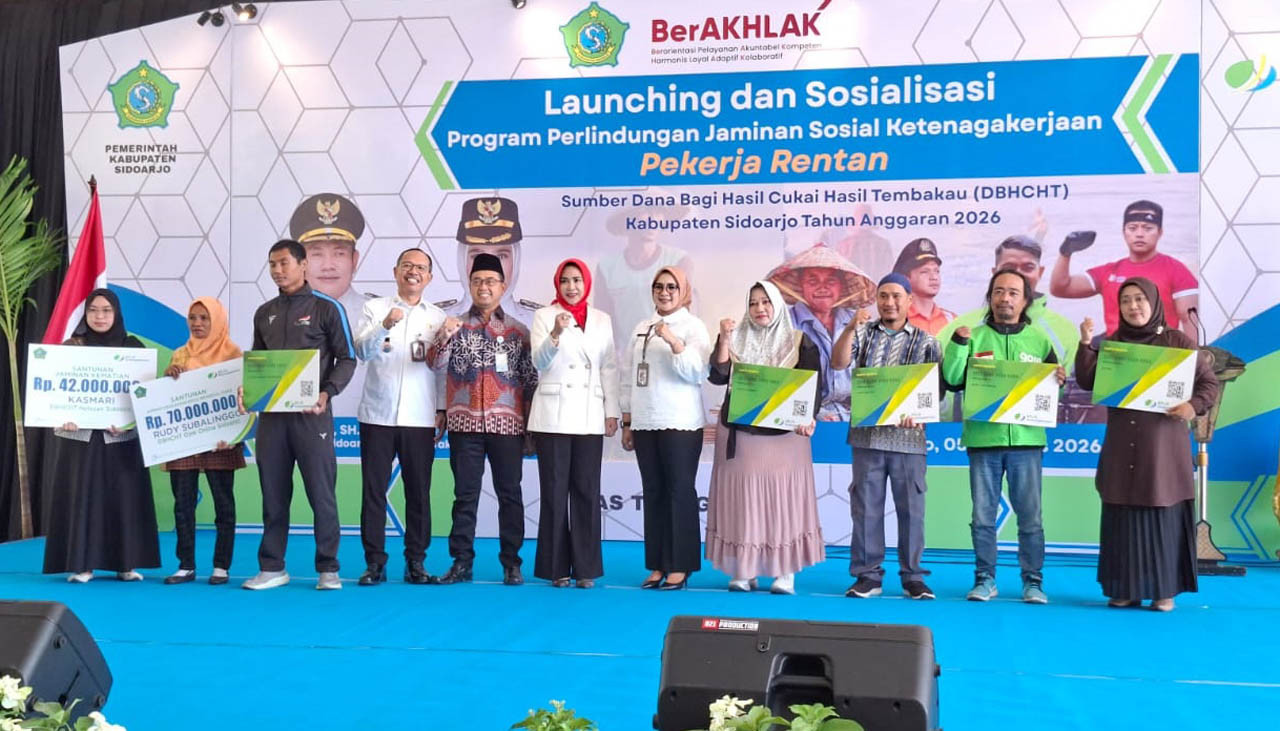 Peluncuran sekaligus sosialisasi program perlindungan BPJS Ketenagakerjaan digelar di Pendopo Delta Wibawa, Rabu (5/8). (Foto: BPJS Ketenagakerjaan for jatimnow.com)