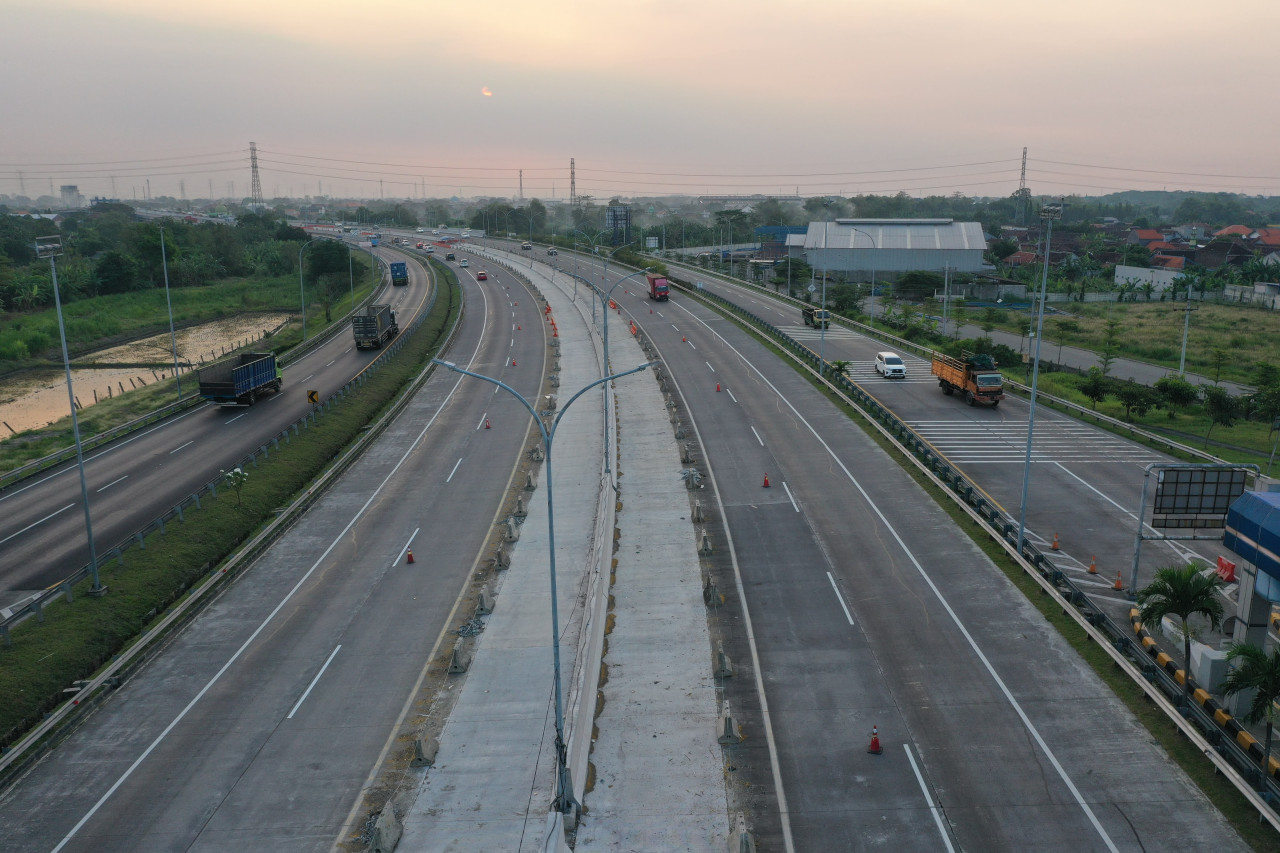 Progres Pelebaran Tol Surabaya-Gempol Segmen Kejapanan Capai 97,7 Persen