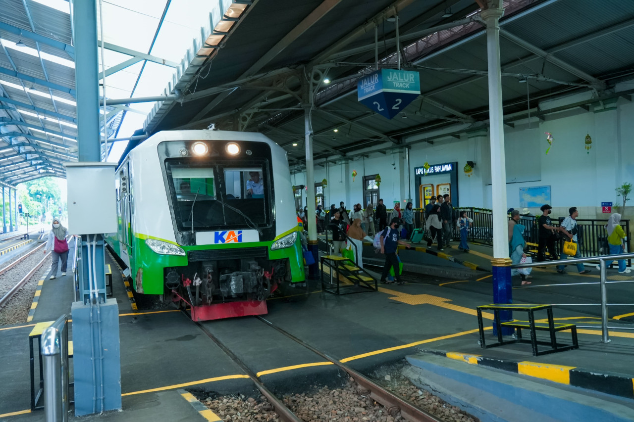 Commuter Line. (Foto: KAI Commuter for jatimnow.com)