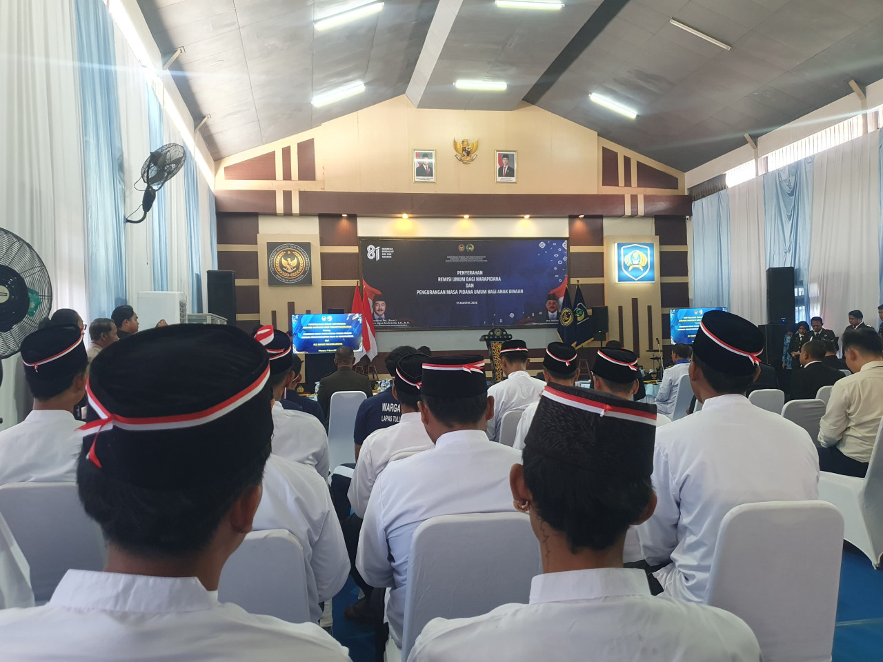 Penyerahan remisi di Lapas Tulungagung. (Foto: Bramanta/jatimnow.com)