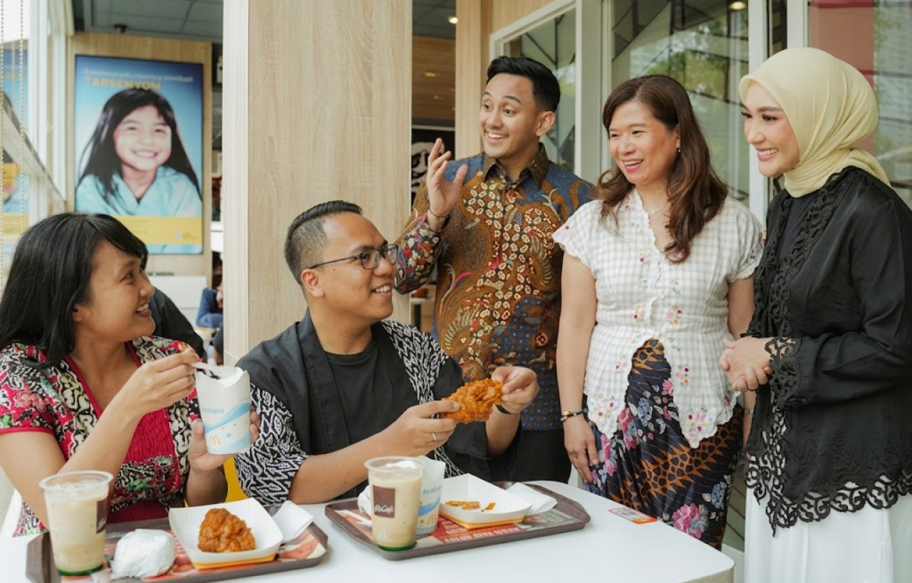McDonald’s Indonesia merayakan 35 tahun lewat “Ini Rasa Kita” dengan Ayam Krispy McD Kari Medan dan kompetisi resep keluarga. (Foto: McD for jatimnow.com)