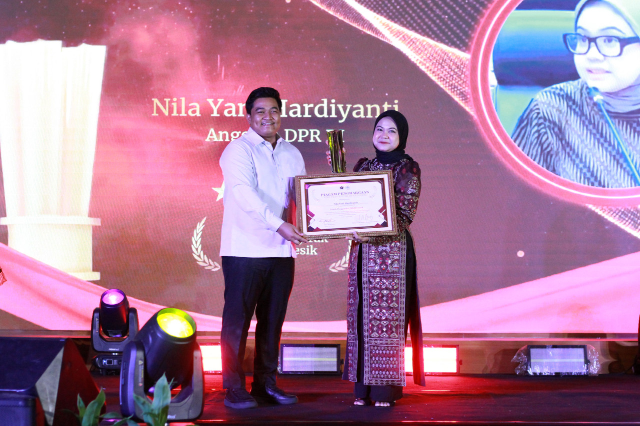 PWI Gresik Apresiasi Tokoh Inspiratif di Giri Pancasuar Awards 2026