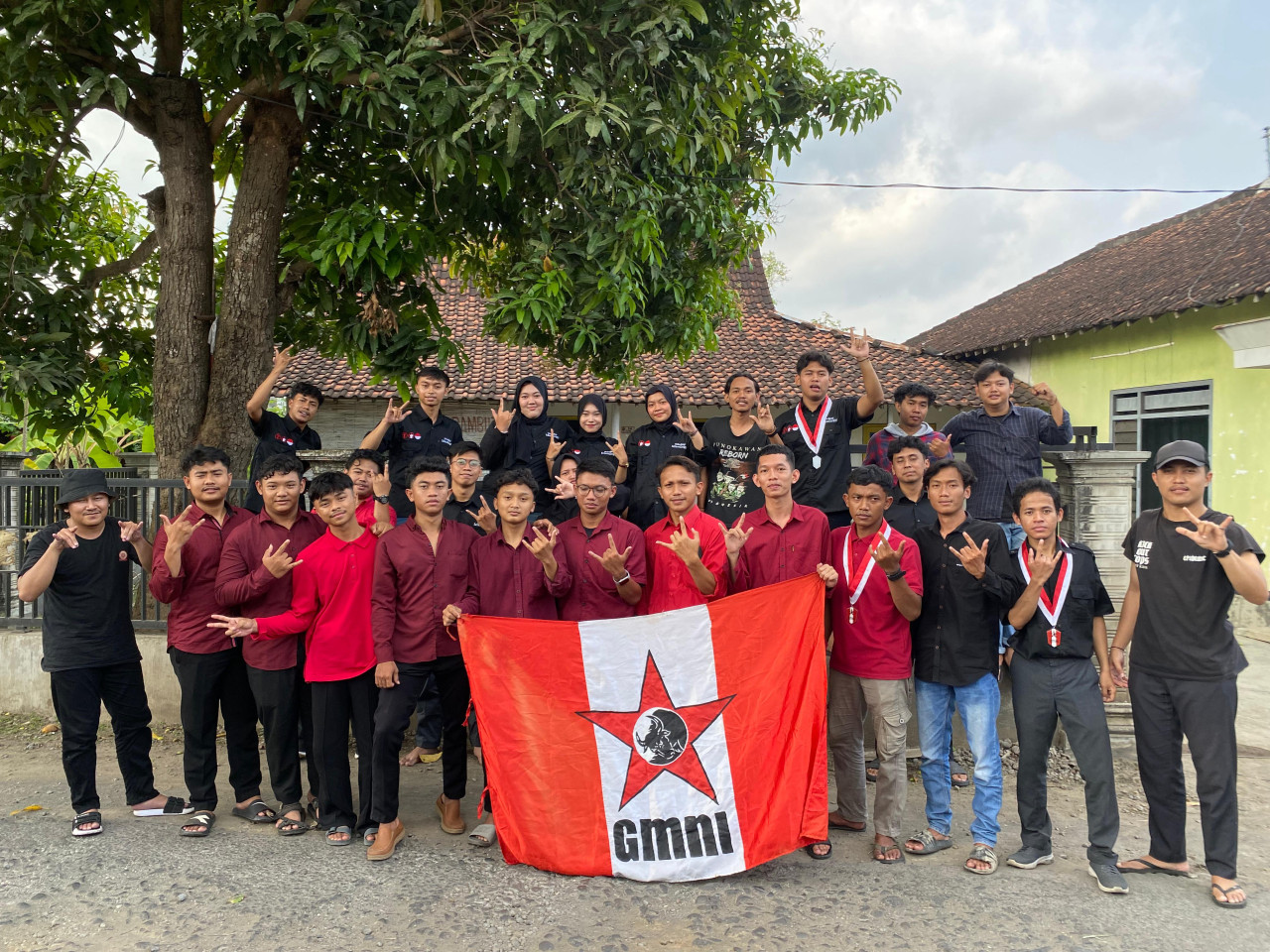 Kecam Majalah Kanwil Kemenag Jatim, DPC GMNI Tulungagung Ajukan Tuntutan