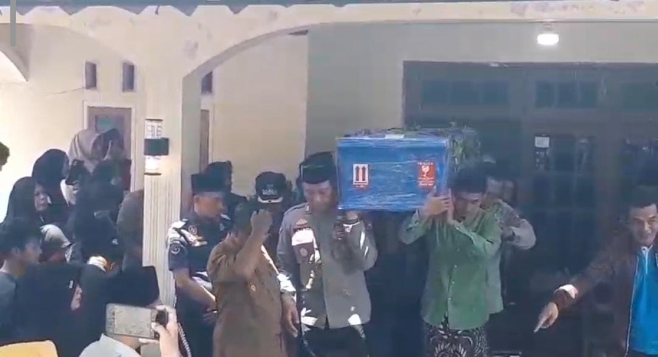 Korban Virgo Transport 8 Asal Blitar, Adik Meninggal Kakak Masih Dicari