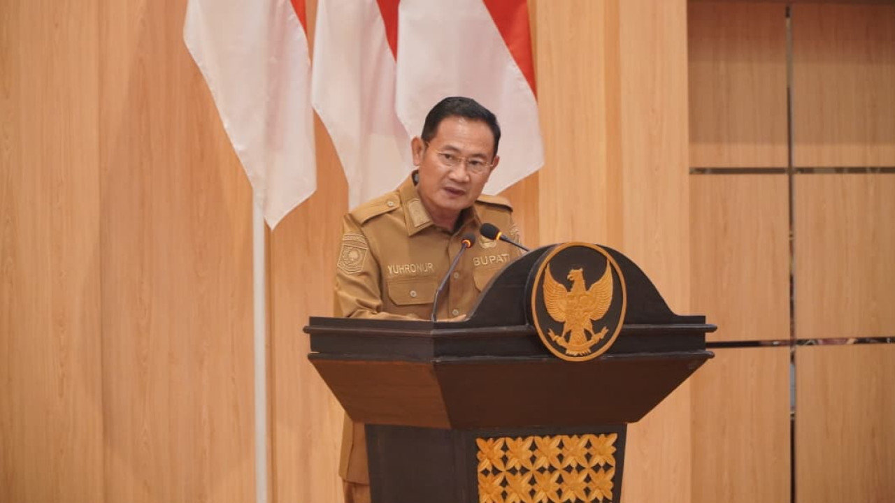 Bupati Lamongan, Yuhronur Efendi saat memaparkan Perubahan APBD 2026 dan arah kebijakan keuangan. (Foto : Kominfo Lamongan forjatimnow.com)