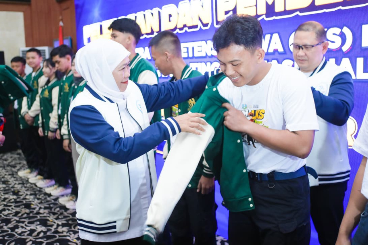 Tujuh Talenta SMK Jatim Perkuat Indonesia di WorldSkills, Ini Harapan Khofifah