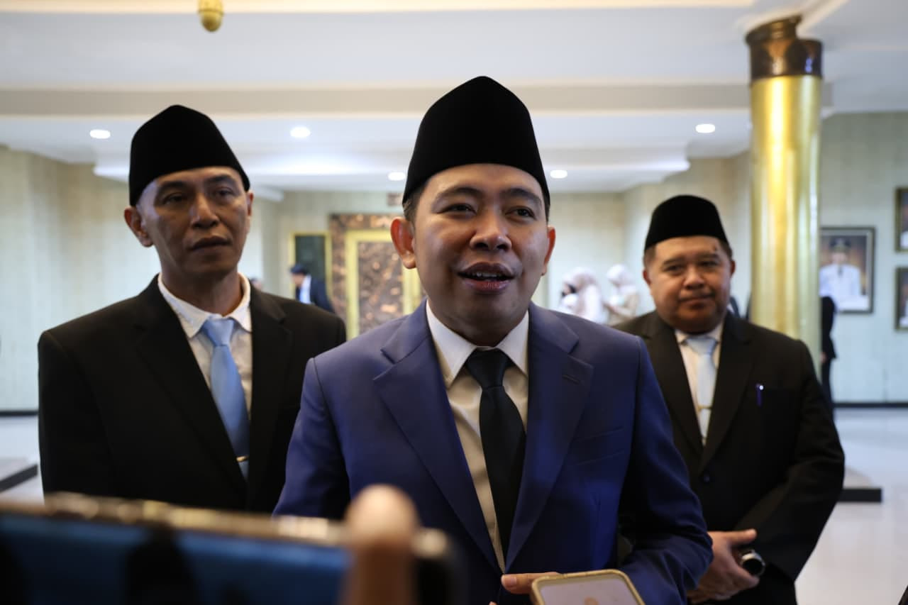 Lakukan Penyegaran Birokrasi, Bupati Jember Lantik Pejabat Baru