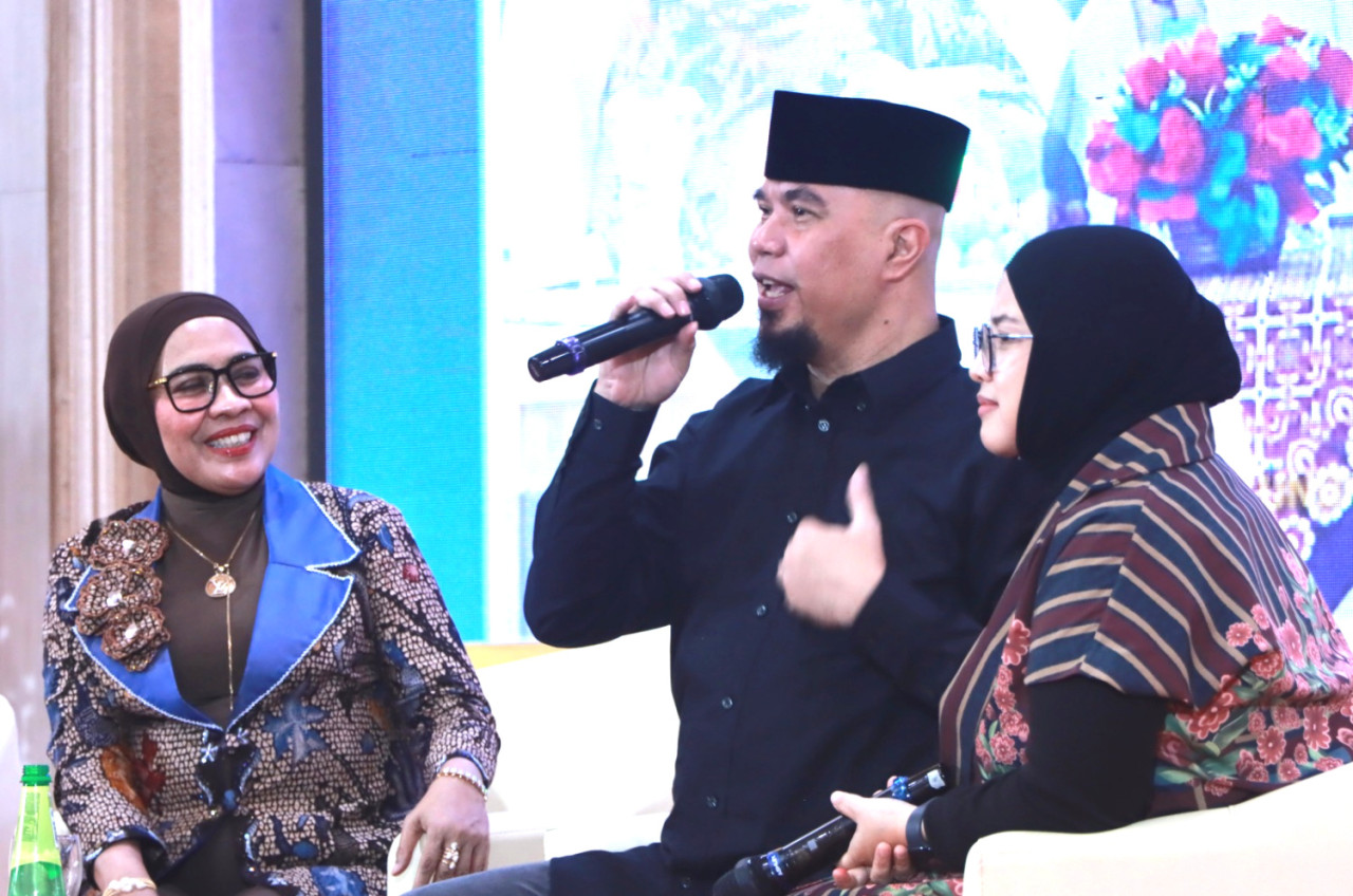 Ahmad Dhani serap aspirasi RUU Perampasan Aset di Unitomo Surabaya. (Foto: Humas Unitomo for jatimnow.com)
