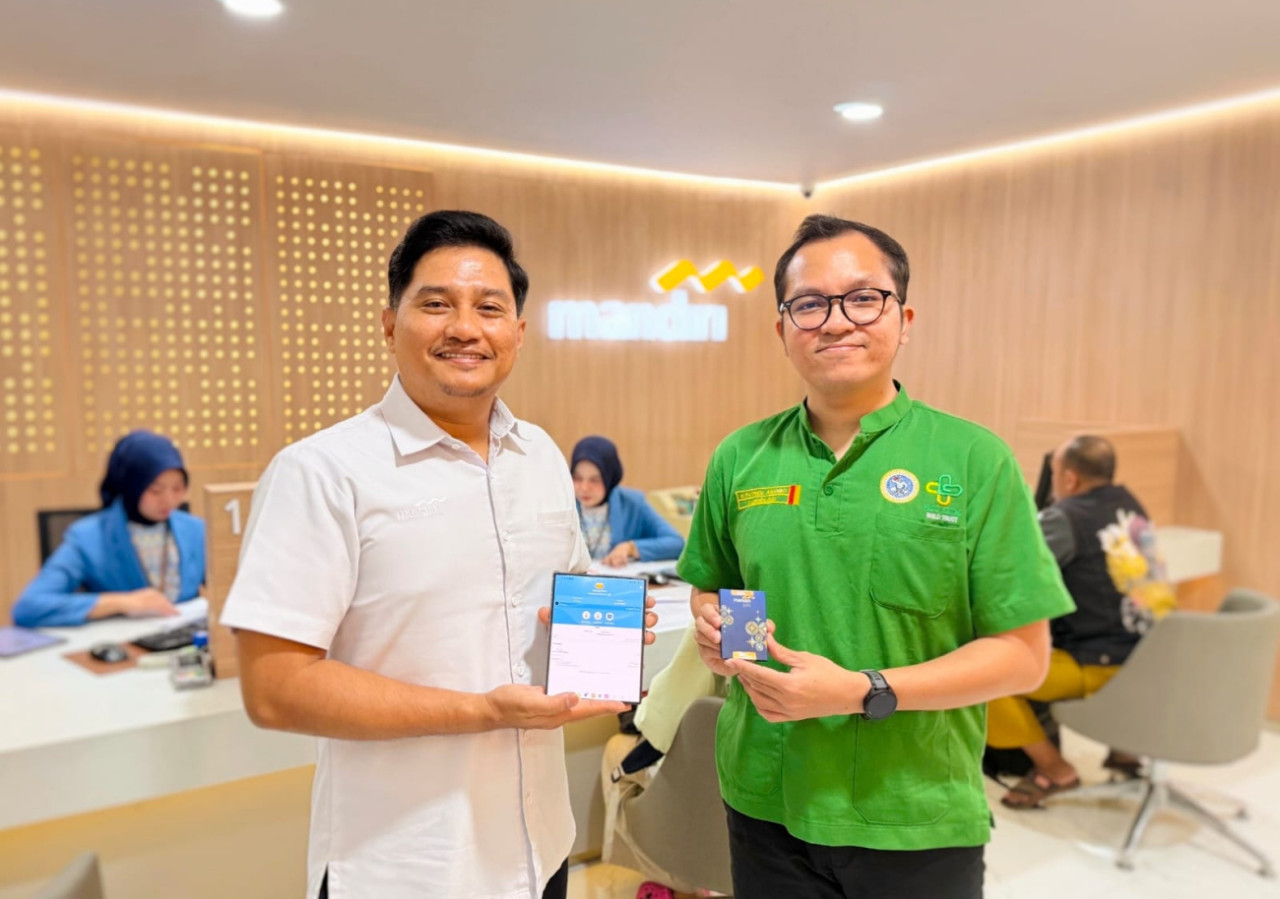Warga Surabaya Kini Bisa Cetak Emas Fisik dari Tabungan Livin' Mandiri