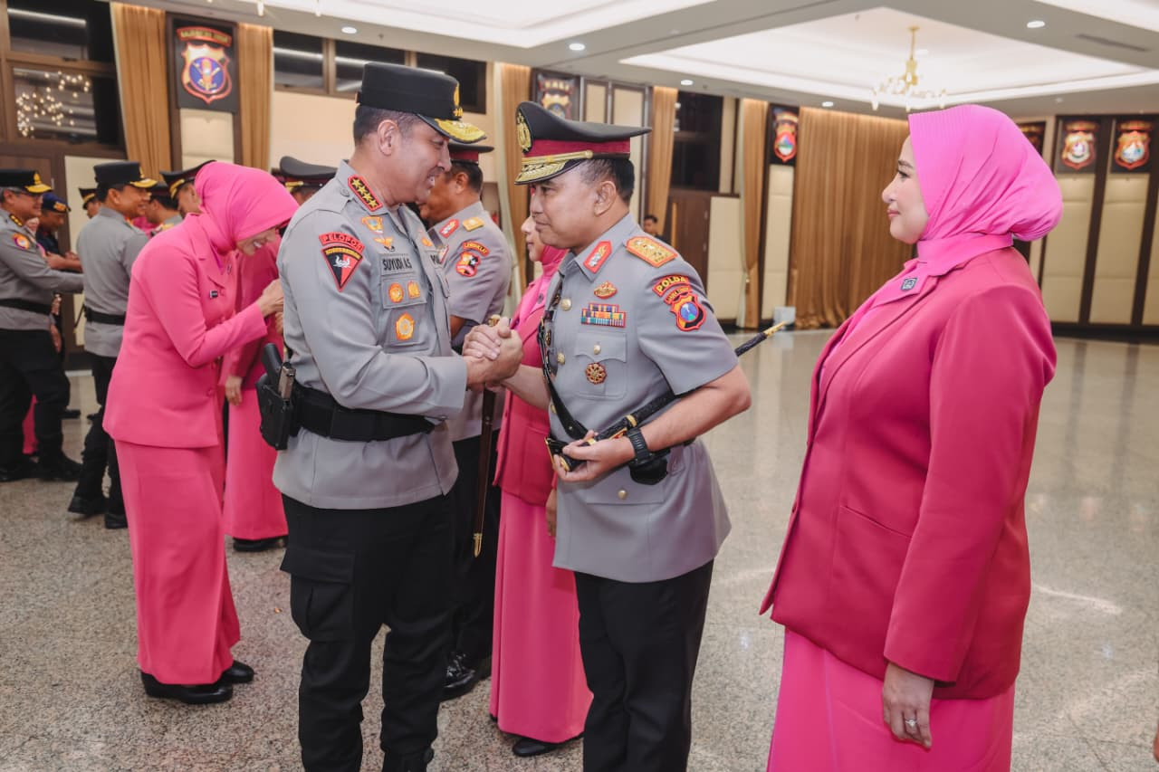 Kapolda Jawa Timur Irjen Pol Dekananto Eko Purwono usai dilantik di Mabes Polri. (Foto: Polda Jatim/jatimnow.com)