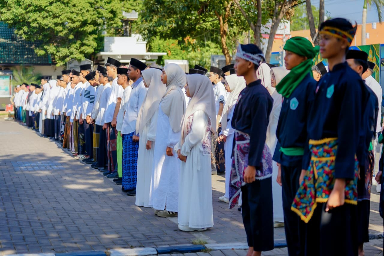Peringatan Hari Santri Nasional 2026 di halaman Kantor Pemkot Probolinggo. (Foto: Pemkot Probolinggo/jatimnow.com)