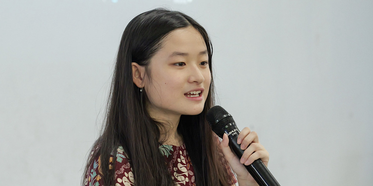 Remaja asal Kediri, Jocelyn Cheryl Setiobudi, yang mengembangkan inovasi digital bernama Jemuralert.com. (dok. pribadi)