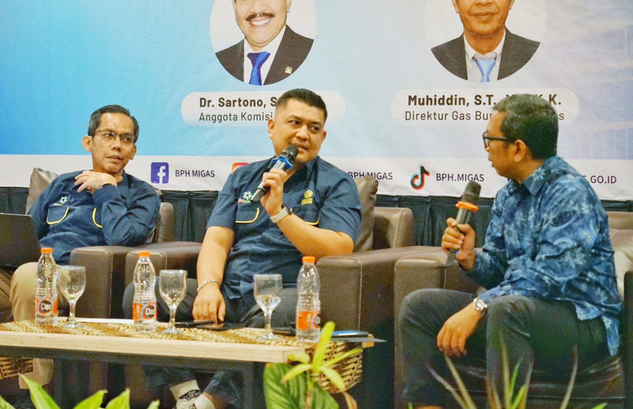 Sosialisasi pengaturan dan pengawasan gas bumi yang digelar BPH Migas bersama Komisi XII DPR RI dan PGN di Trenggalek, Jumat (16/10/2026). (Foto: PGN for jatimnow.com)