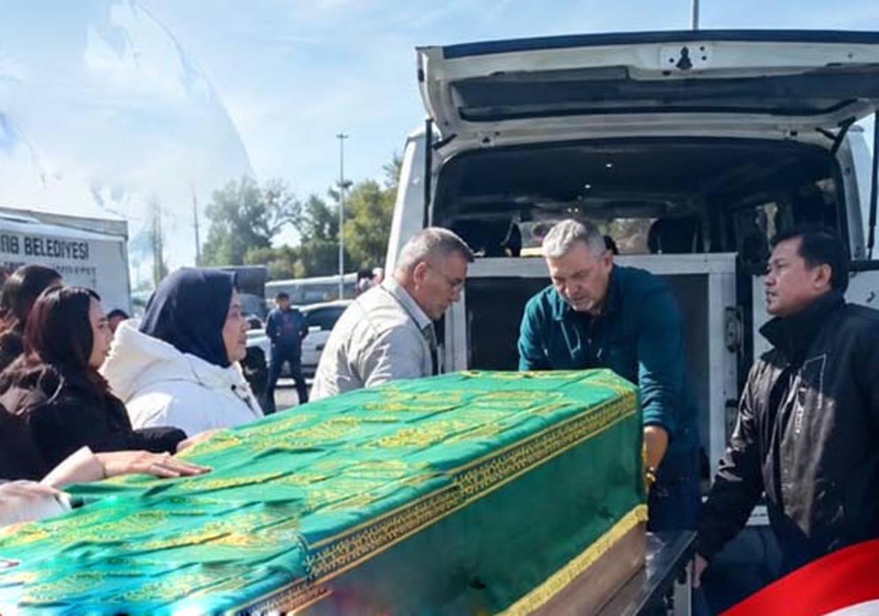 Jenazah PMI Asal Blitar Dipulangkan dari Turki Usai Berjuang Lawan Kanker
