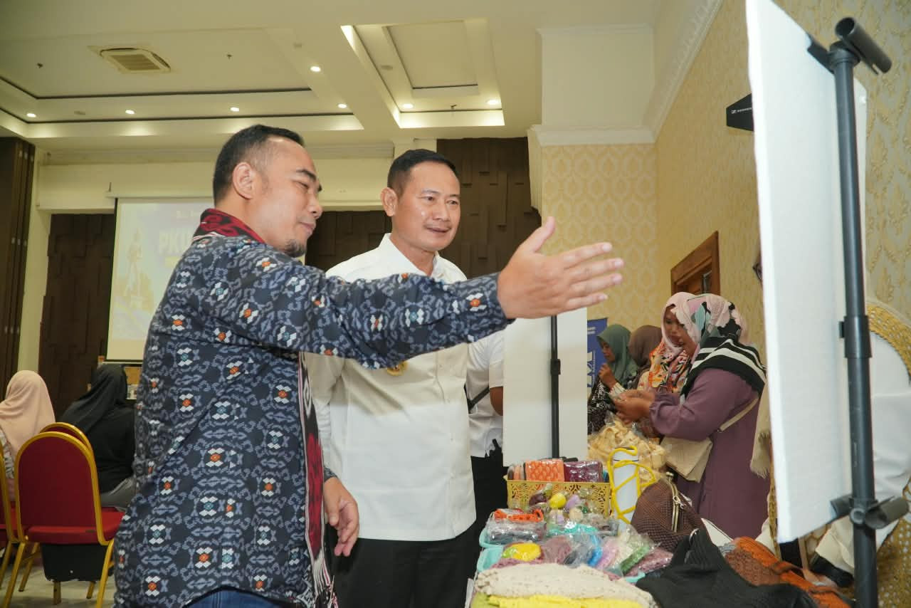 UMKM Lamongan Dibekali Cara Kembangkan Usaha Lewat Platform Digital