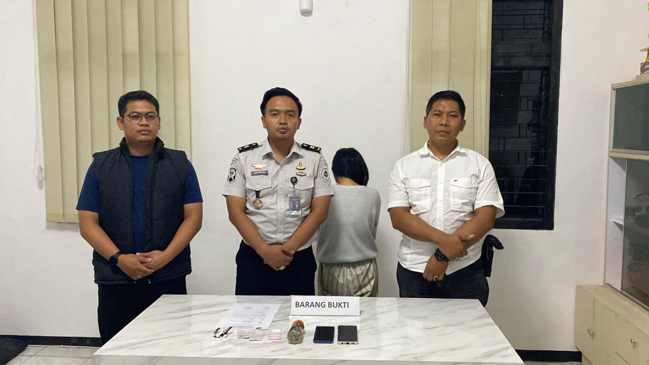 Kunjungi Suami di Lapas, Perempuan di Tulungagung Malah Bawa Narkotika