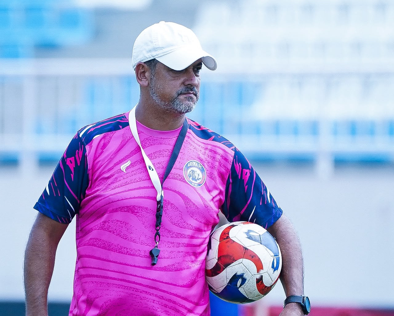 Gagal Menang di 5 Pertandingan, Arema FC Pecat Marcos Santos