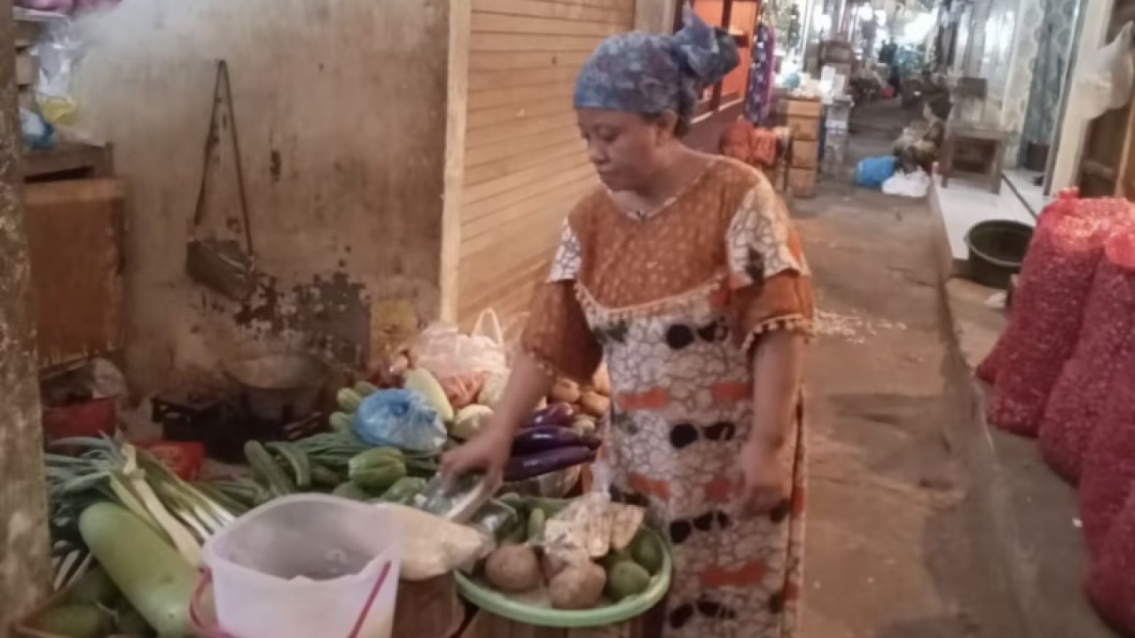 Curhat Pedagang Pasar Pabean Surabaya: Ya Allah Sepinya