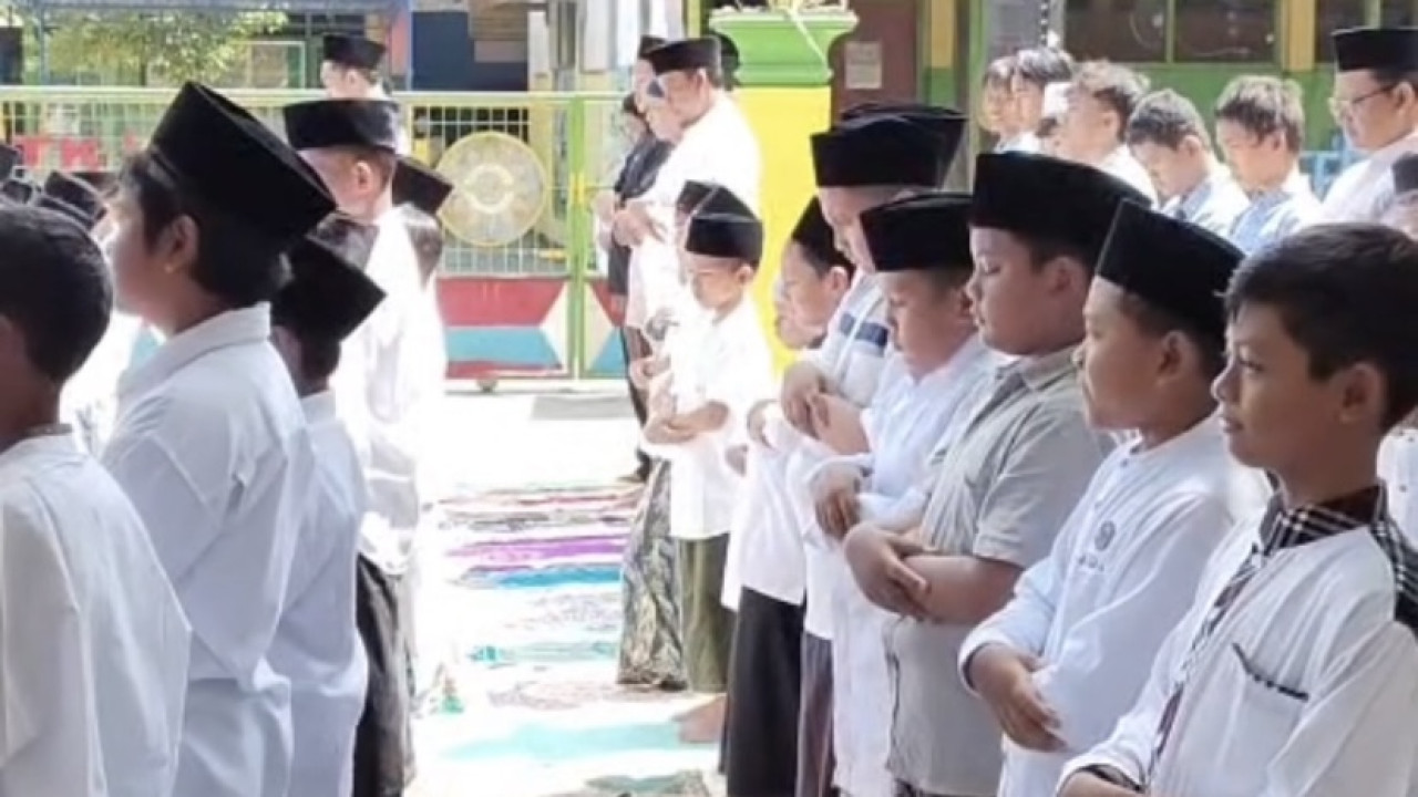 Warga Muhammadiyah Kediri Gelar Salat Istisqa, Berharap Hujan Segera Turun