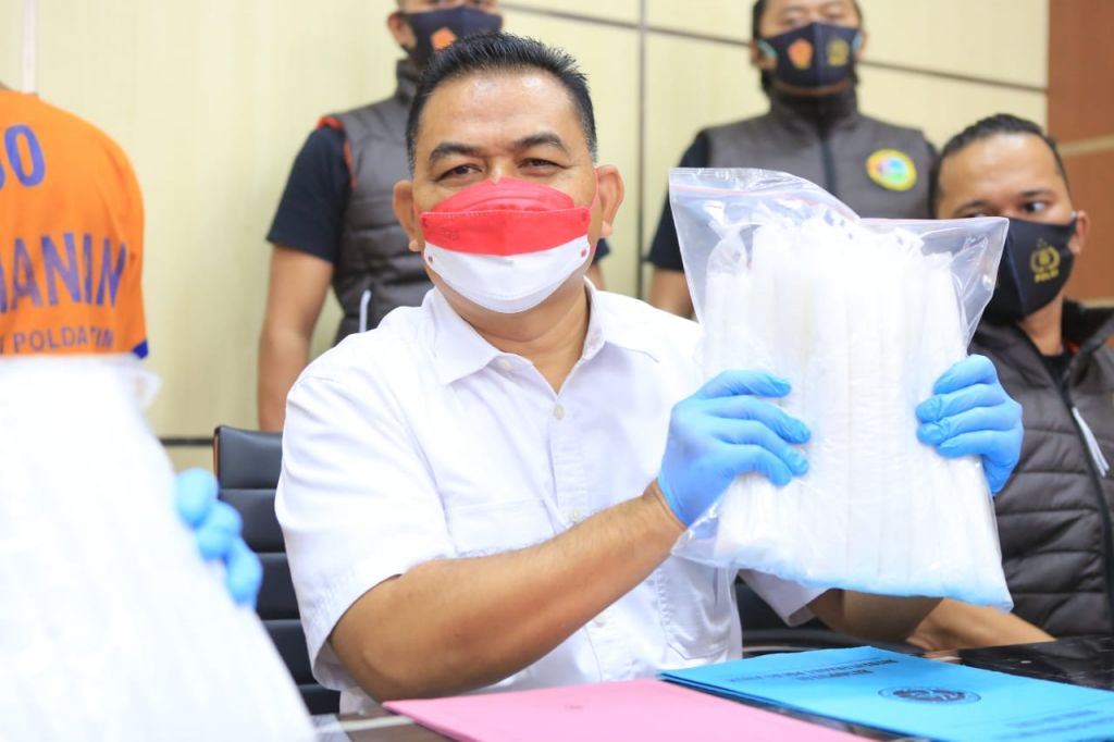 BB 6 kilogram sabu dipamerkan melalui rilis di Polda Jatim. (Foto: Zain Ahmad/jatimnow.com)