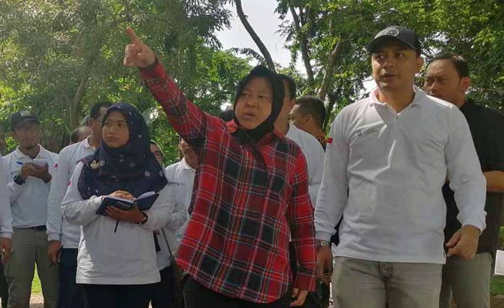 Wali Kota Risma bersama Kepala Beppeko Surabaya Eri Cahyadi beberapa waktu lalu