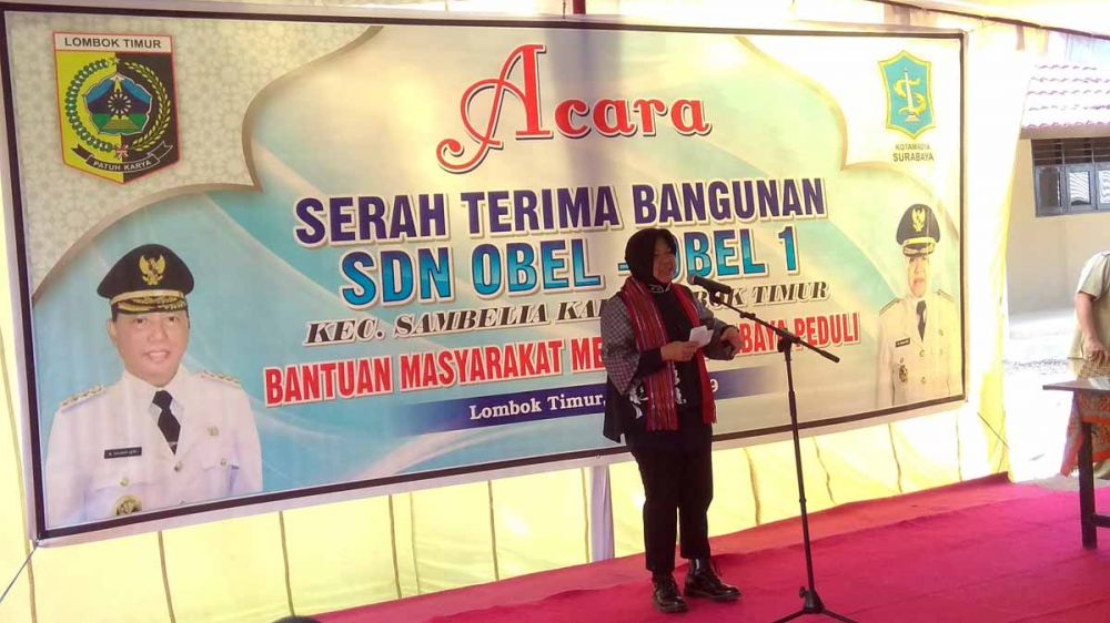 Wali Kota Surabaya Tri Rismaharini memberikan sambutan