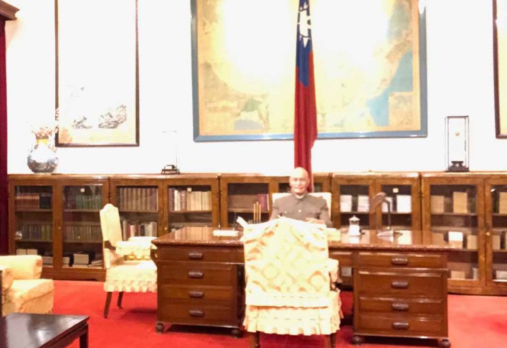 Patung lilin Chiang Kai Shek di Memorial Hall, Taipei, Taiwan