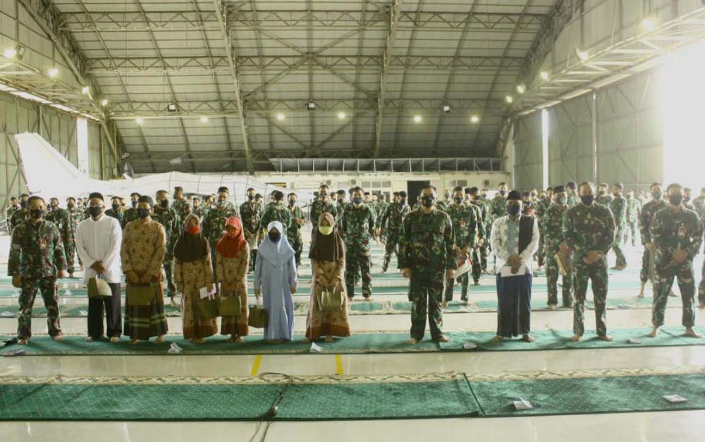 Doa bersama di Lanud Iswahjudi