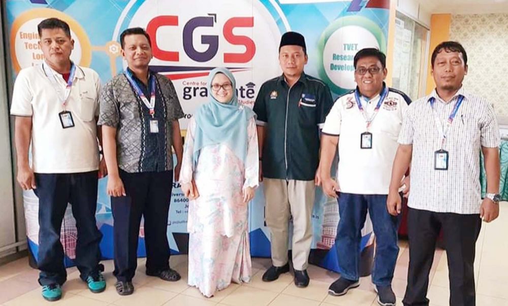 Tiga Dosen Untag Surabaya Lanjutkan Studi Doktor ke Malaysia