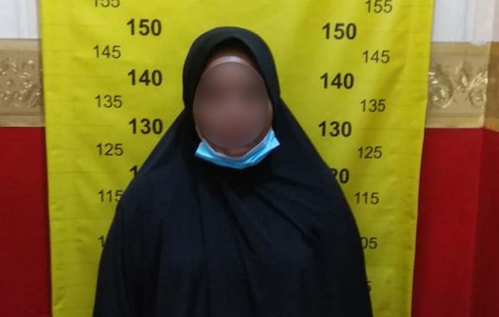 Emak-emak yang diamankan Unit Reskrim Polsek Tegalsari lantaran mencopet HP di mal