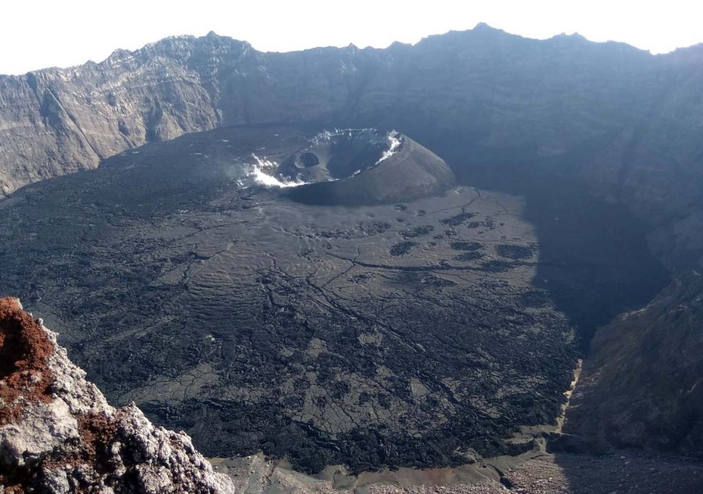 Cerita Mistis Pendakian ke Puncak Gunung Raung