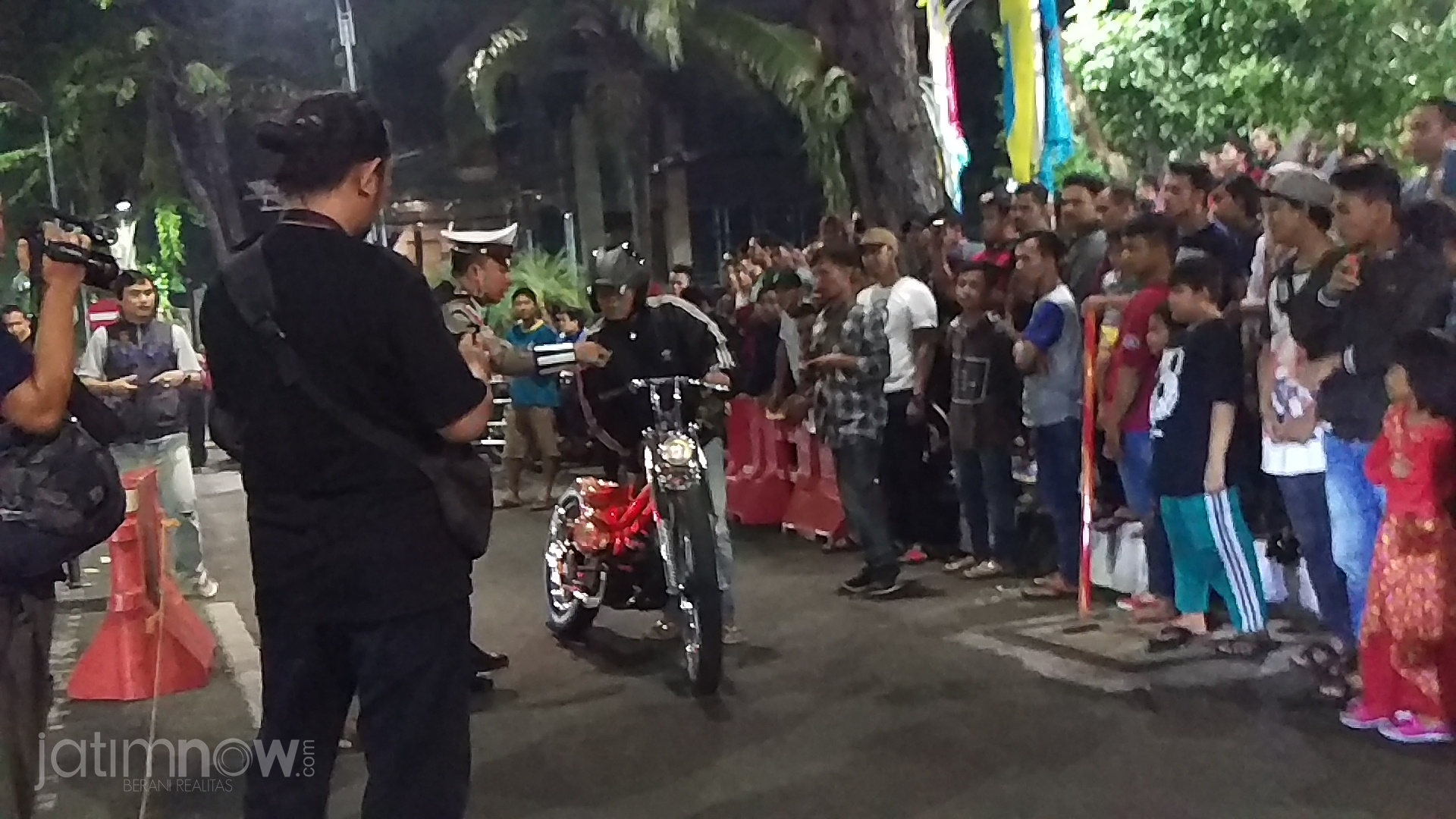 Modifikasi Motor Mirip Chopper Jokowi Pemuda Surabaya Ini Kena Tilang