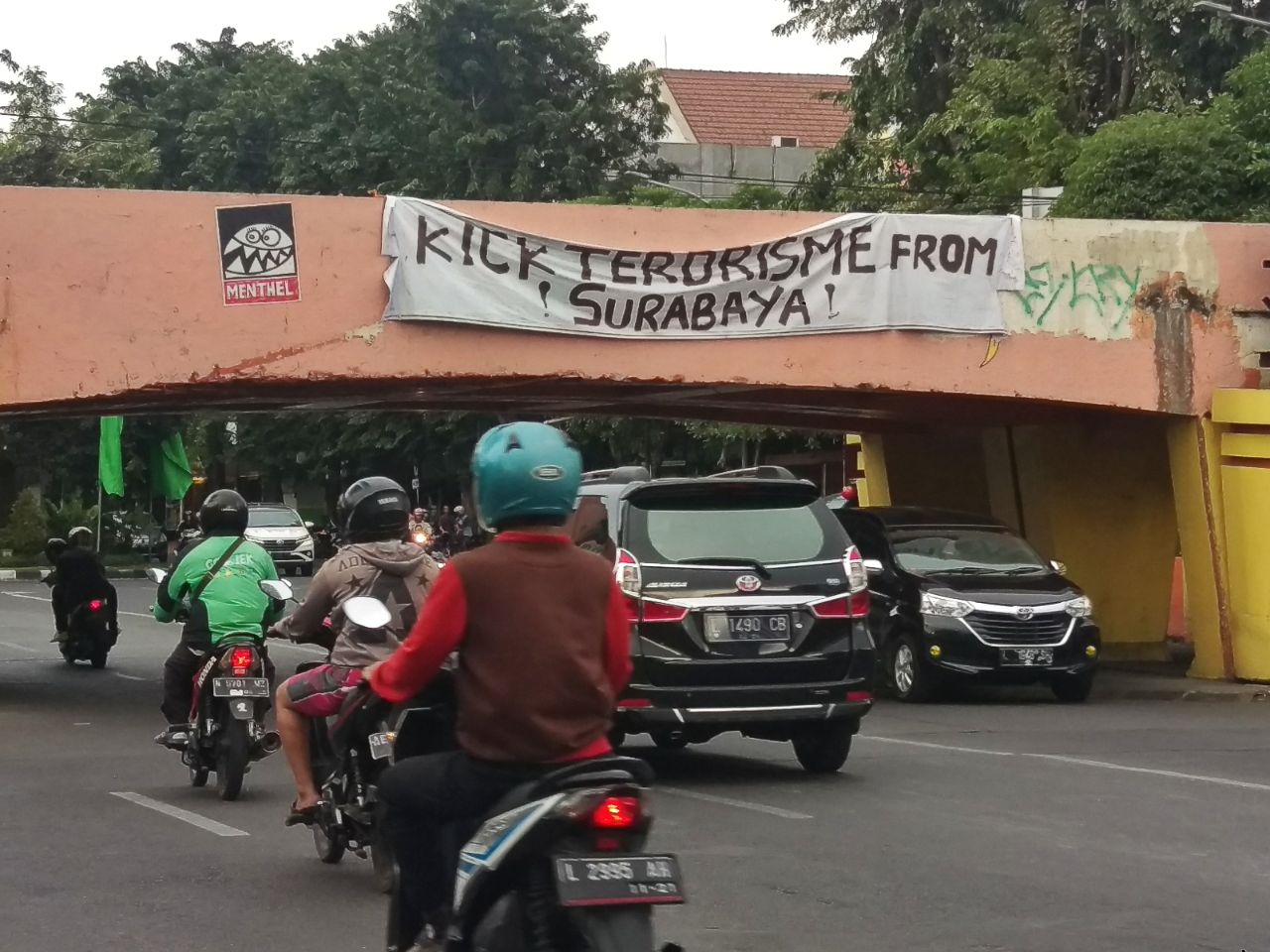 Viral, Ini Cara 'Arek-Arek Suroboyo' Bangkit dan Melawan Teroris - IMG 20180516 WA0040