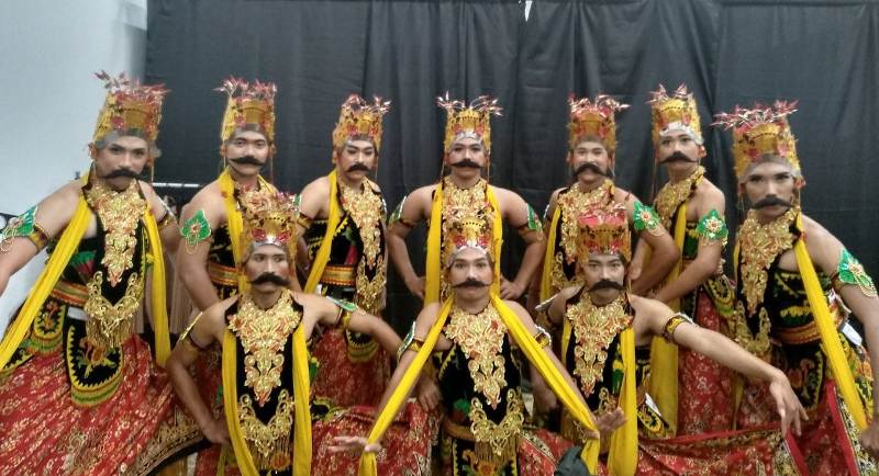 10 penari gandrung yang tampil di pembukaan asian games 2018/Foto: istimewa