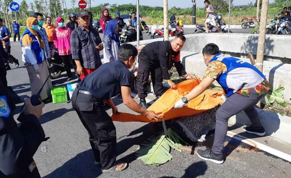 Kecelakaan di MERR Surabaya