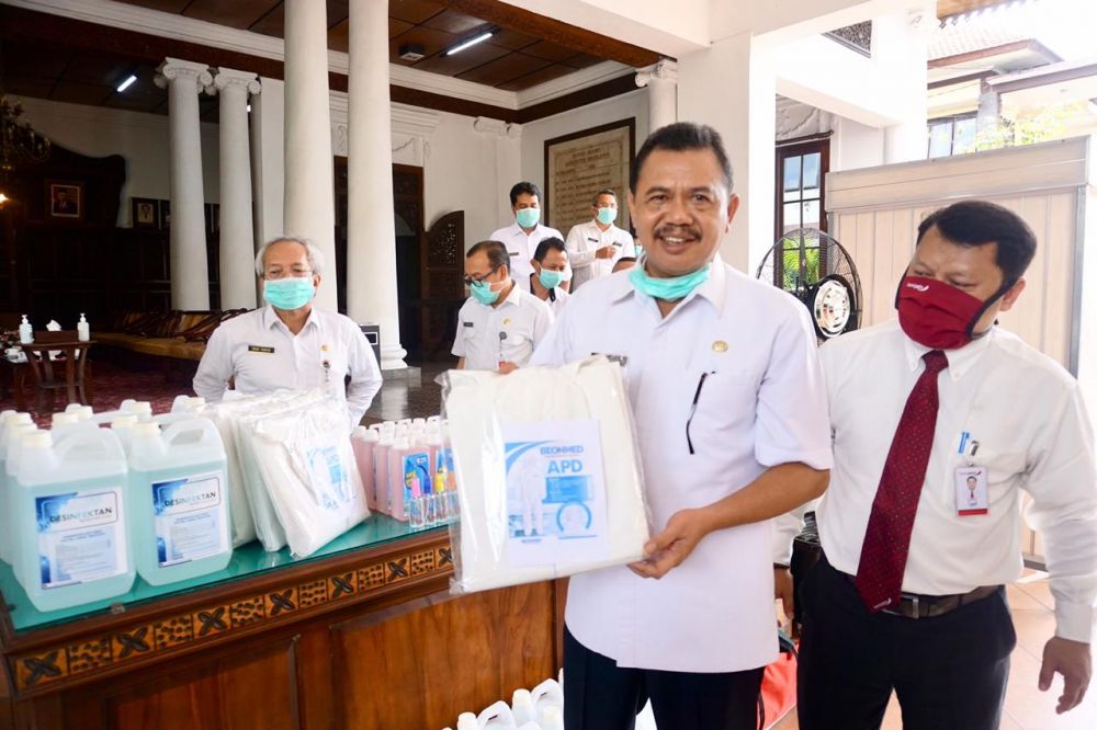 Bantuan Bank Jatim pada Pemkab Mojokerto untuk mencegah Virus Corona