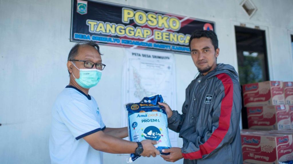 Bantuan dari perusahaan produsen ProEM-1 untuk para korban gempa Malang