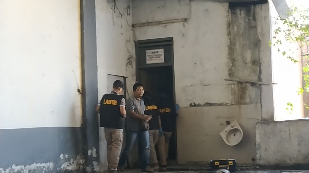 Tim Labfor melakukan rekontruksi di lokasi mutilasi